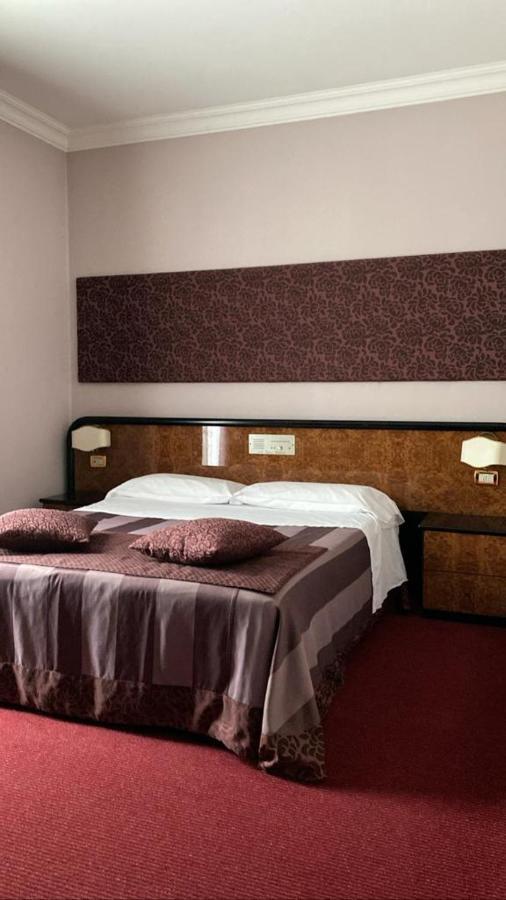 Hotel Villa Regina Margherita Rovigo Extérieur photo