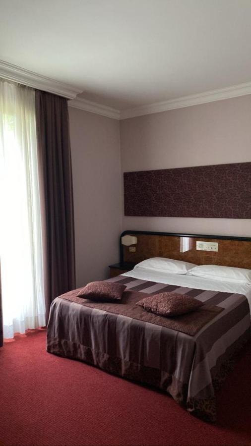 Hotel Villa Regina Margherita Rovigo Extérieur photo