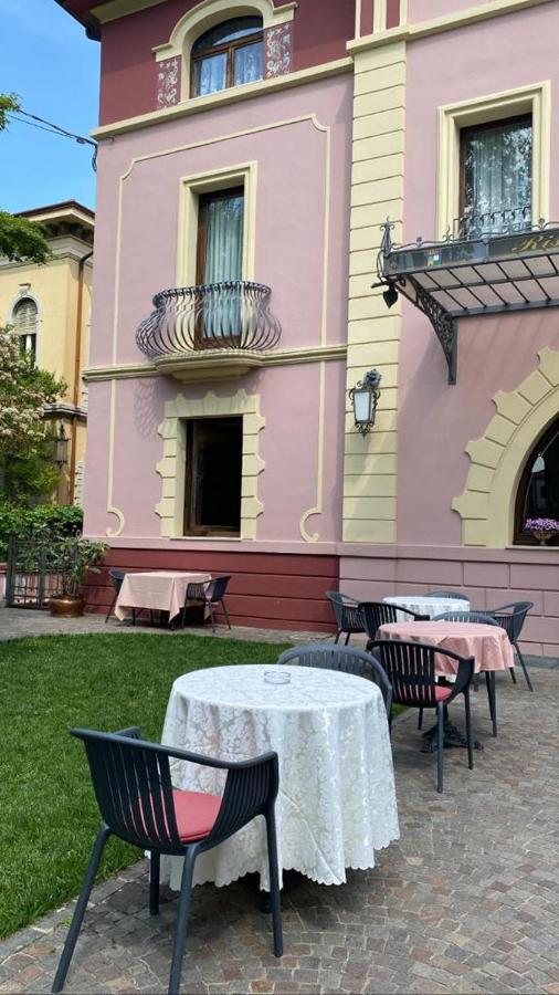 Hotel Villa Regina Margherita Rovigo Extérieur photo