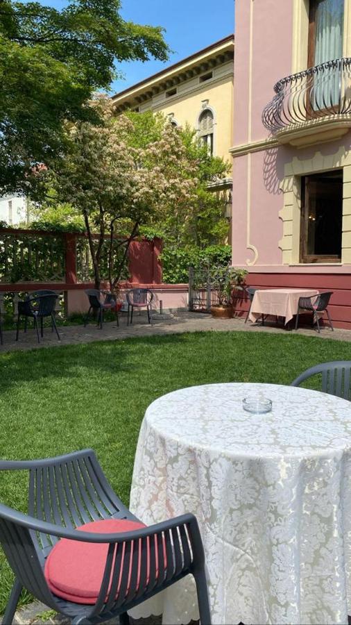 Hotel Villa Regina Margherita Rovigo Extérieur photo
