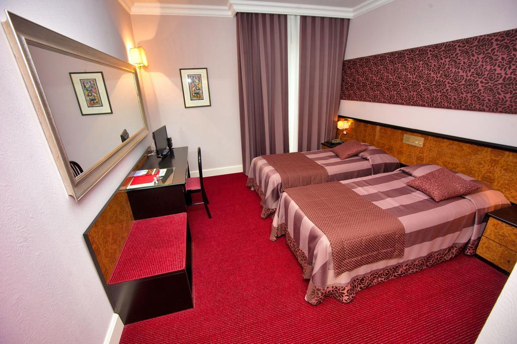 Hotel Villa Regina Margherita Rovigo Extérieur photo